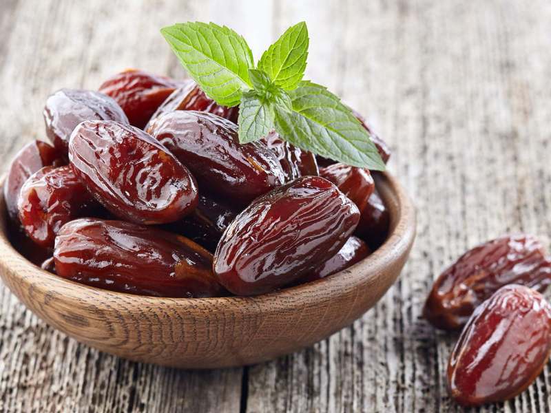 moist dates